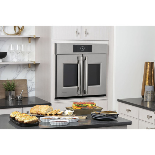 H-WALL-OVEN-30IN-STAINLESS-STEEL-ZTSX1FPSN1SS-MONOGRAM-LIFESTYLE-ANGLE